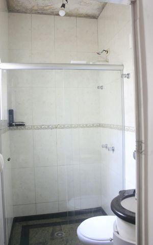 Casa para alugar com 250m², 5 quartos e 3 vagasBanheiro da Suíte 2