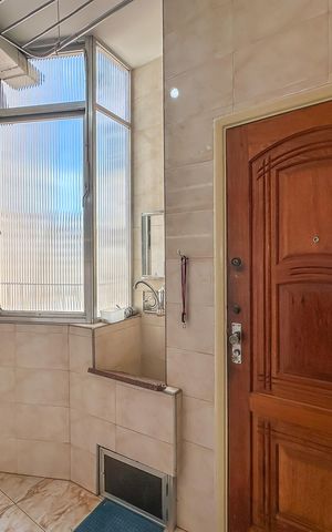 Apartamento para alugar com 140m², 3 quartos e 1 vaga