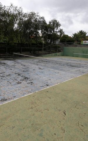 Apartamento para alugar com 184m², 4 quartos e 3 vagasQUADRA DE TENIS