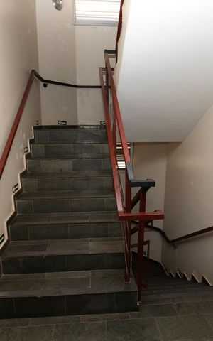 Apartamento para alugar com 184m², 4 quartos e 3 vagasESCADARIA EXTERNA