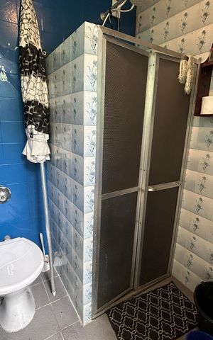 Casa para alugar com 129m², 2 quartos e sem vagaBanheiro Social