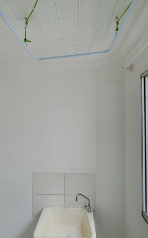 Apartamento para alugar com 42m², 2 quartos e 1 vaga Apartamento para alugar com 42m², 2 quartos e 1 vagaÁrea de Serviço