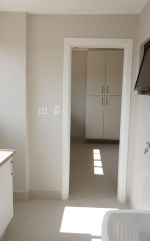 Apartamento à venda com 140m², 2 quartos e 2 vagasLavabo 2