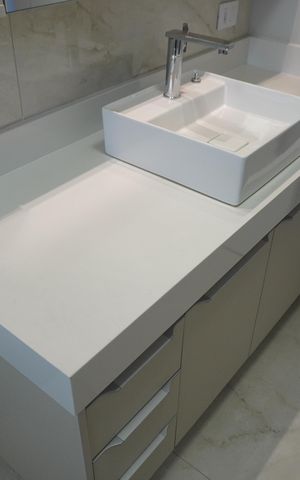 Apartamento à venda com 140m², 2 quartos e 2 vagasBanheiro da Suíte