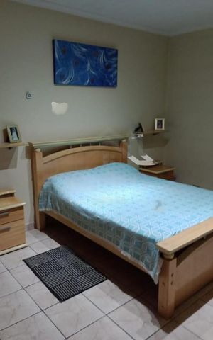 Casa à venda com 72m², 2 quartos e 2 vagas