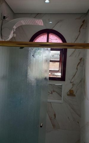 Casa à venda com 72m², 2 quartos e 2 vagas