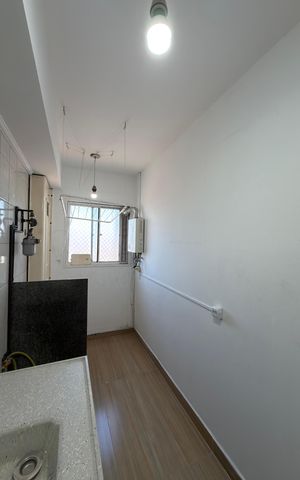 Apartamento para alugar com 45m², 2 quartos e 1 vaga Apartamento para alugar com 45m², 2 quartos e 1 vagaCozinha e Área de Serviço
