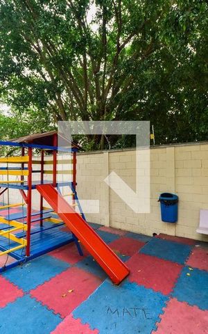 Apartamento para alugar com 45m², 2 quartos e 1 vaga Apartamento para alugar com 45m², 2 quartos e 1 vagaPlayground