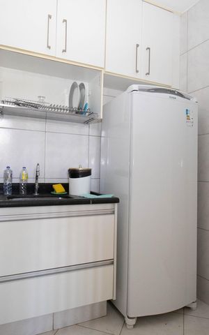 Apartamento para alugar com 90m², 2 quartos e 1 vaga Apartamento para alugar com 90m², 2 quartos e 1 vagaCozinha e Área de Serviço