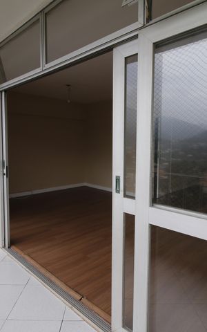 Apartamento à venda com 147m², 4 quartos e 1 vagaVaranda