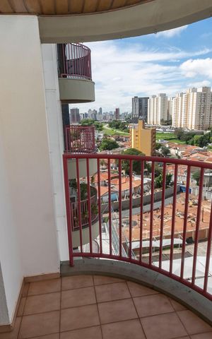 Apartamento à venda com 108m², 3 quartos e 3 vagasVARANDA