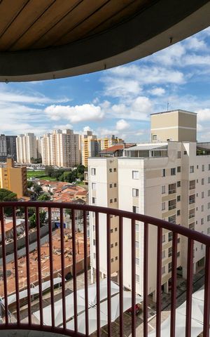 Apartamento à venda com 108m², 3 quartos e 3 vagasVARANDA