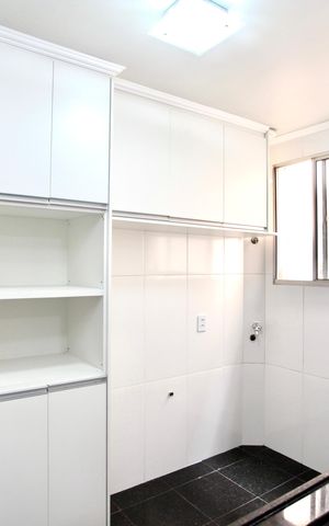 Apartamento para alugar com 45m², 2 quartos e 1 vaga Apartamento para alugar com 45m², 2 quartos e 1 vagaCozinha e Área de Serviço