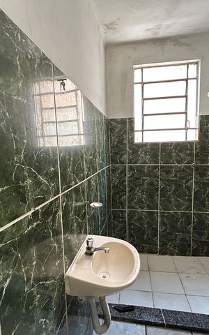 Apartamento para alugar com 80m², 2 quartos e sem vagaBanheiro