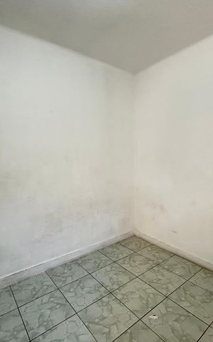 Apartamento para alugar com 80m², 2 quartos e sem vagaQuarto 1