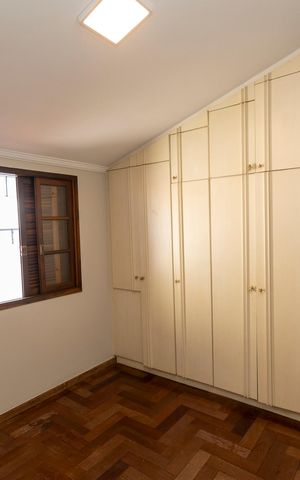 Casa de condomínio para alugar com 280m², 5 quartos e 4 vagasSUITE Nº 1