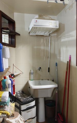 Casa de condomínio para alugar com 80m², 2 quartos e 1 vagaÁrea de Serviço