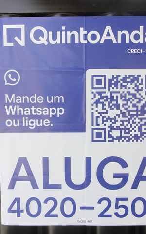 Casa de condomínio para alugar com 80m², 2 quartos e 1 vagaFachada