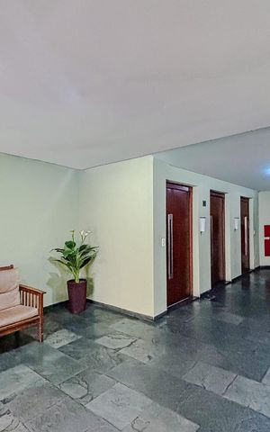 Apartamento à venda com 65m², 2 quartos e 1 vagaHall de entrada