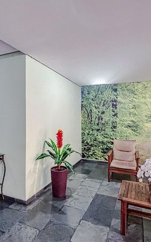 Apartamento à venda com 65m², 2 quartos e 1 vagaHall de entrada