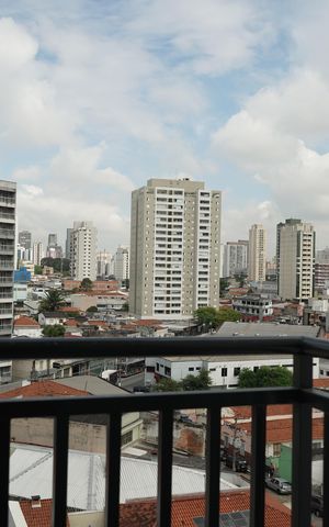 Apartamento para alugar com 48m², 2 quartos e 1 vagaVaranda