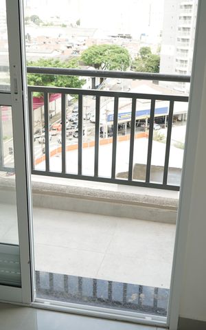Apartamento para alugar com 48m², 2 quartos e 1 vagaVaranda