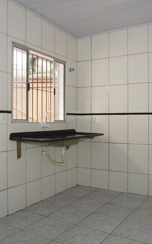 Casa para alugar com 50m², 2 quartos e 3 vagasCozinha