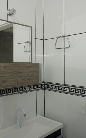 Casa para alugar com 50m², 2 quartos e 3 vagasBanheiro