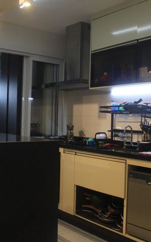 Apartamento para alugar com 90m², 2 quartos e 2 vagasCozinha