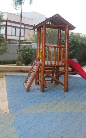 Apartamento para alugar com 90m², 2 quartos e 2 vagasÁrea comum - Playground