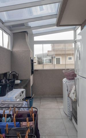 Casa de condomínio à venda com 115m², 3 quartos e 1 vaga Casa de condomínio à venda com 115m², 3 quartos e 1 vagaÁrea de Serviço