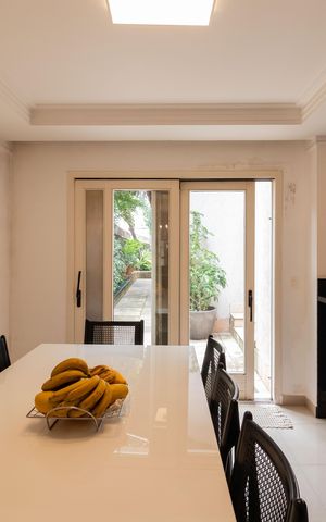 Casa para alugar com 280m², 3 quartos e 2 vagas Casa para alugar com 280m², 3 quartos e 2 vagasSala de Jantar