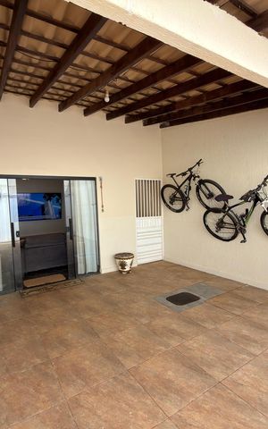 Casa para alugar com 150m², 3 quartos e 2 vagas