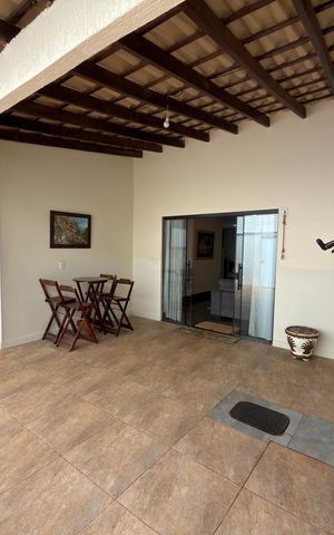 Casa para alugar com 150m², 3 quartos e 2 vagas