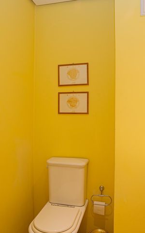 Apartamento para alugar com 80m², 2 quartos e sem vaga Apartamento para alugar com 80m², 2 quartos e sem vagaLavabo