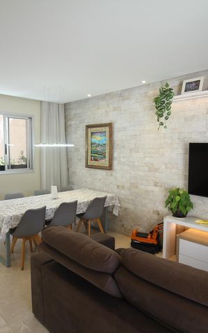 Casa à venda com 118m², 3 quartos e 2 vagasSala