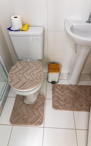 Apartamento à venda com 32m², 2 quartos e sem vaga Apartamento à venda com 32m², 2 quartos e sem vagaBanheiro