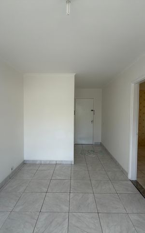 Apartamento à venda com 66m², 2 quartos e 1 vaga Apartamento à venda com 66m², 2 quartos e 1 vagaSala