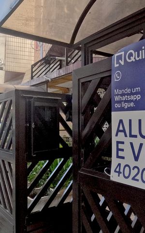 Apartamento para alugar com 100m², 2 quartos e 1 vagaFachada | Adesivo/Placa Quintoandar instalado 