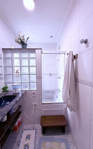 Casa à venda com 225m², 5 quartos e 3 vagas Casa à venda com 225m², 5 quartos e 3 vagasSuite 1 casa 2 Banheiro