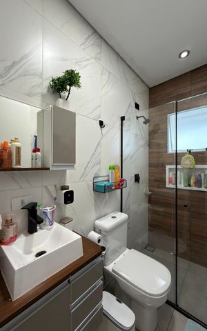 Casa à venda com 225m², 5 quartos e 3 vagas Casa à venda com 225m², 5 quartos e 3 vagasBanheiro Social
