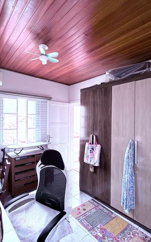 Casa à venda com 225m², 5 quartos e 3 vagas Casa à venda com 225m², 5 quartos e 3 vagasSuite 2 casa 2