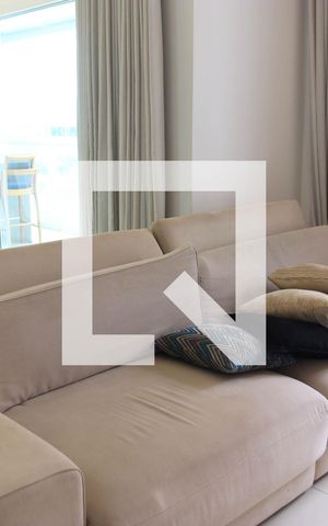 Apartamento para alugar com 169m², 3 quartos e 3 vagasSala