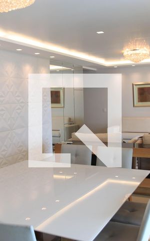 Apartamento para alugar com 169m², 3 quartos e 3 vagasSala