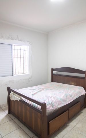 Casa para alugar com 80m², 2 quartos e 1 vaga Casa para alugar com 80m², 2 quartos e 1 vagaQuarto 1