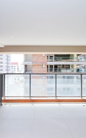 Apartamento à venda com 141m², 3 quartos e 2 vagasVaranda