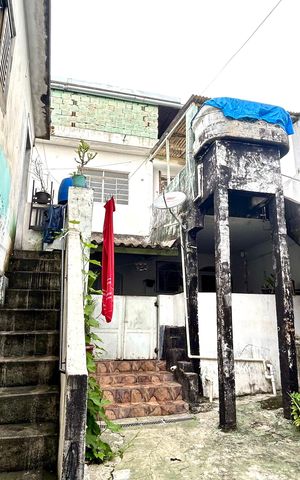 Casa à venda com 250m², 2 quartos e 1 vaga Casa à venda com 250m², 2 quartos e 1 vagaQuintal