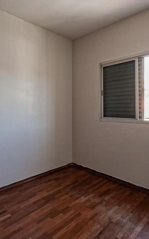 Casa à venda com 100m², 3 quartos e 2 vagas Casa à venda com 100m², 3 quartos e 2 vagasSuíte