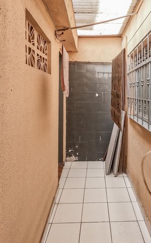 Casa à venda com 100m², 3 quartos e 2 vagas Casa à venda com 100m², 3 quartos e 2 vagasÁrea de Serviço
