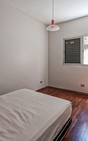 Casa à venda com 100m², 3 quartos e 2 vagas Casa à venda com 100m², 3 quartos e 2 vagasQuarto 1